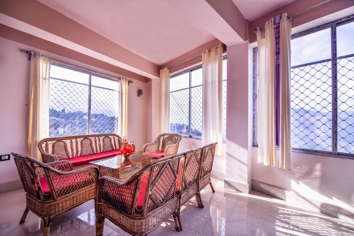 Hotel Aashiyana カリンポン エクステリア 写真